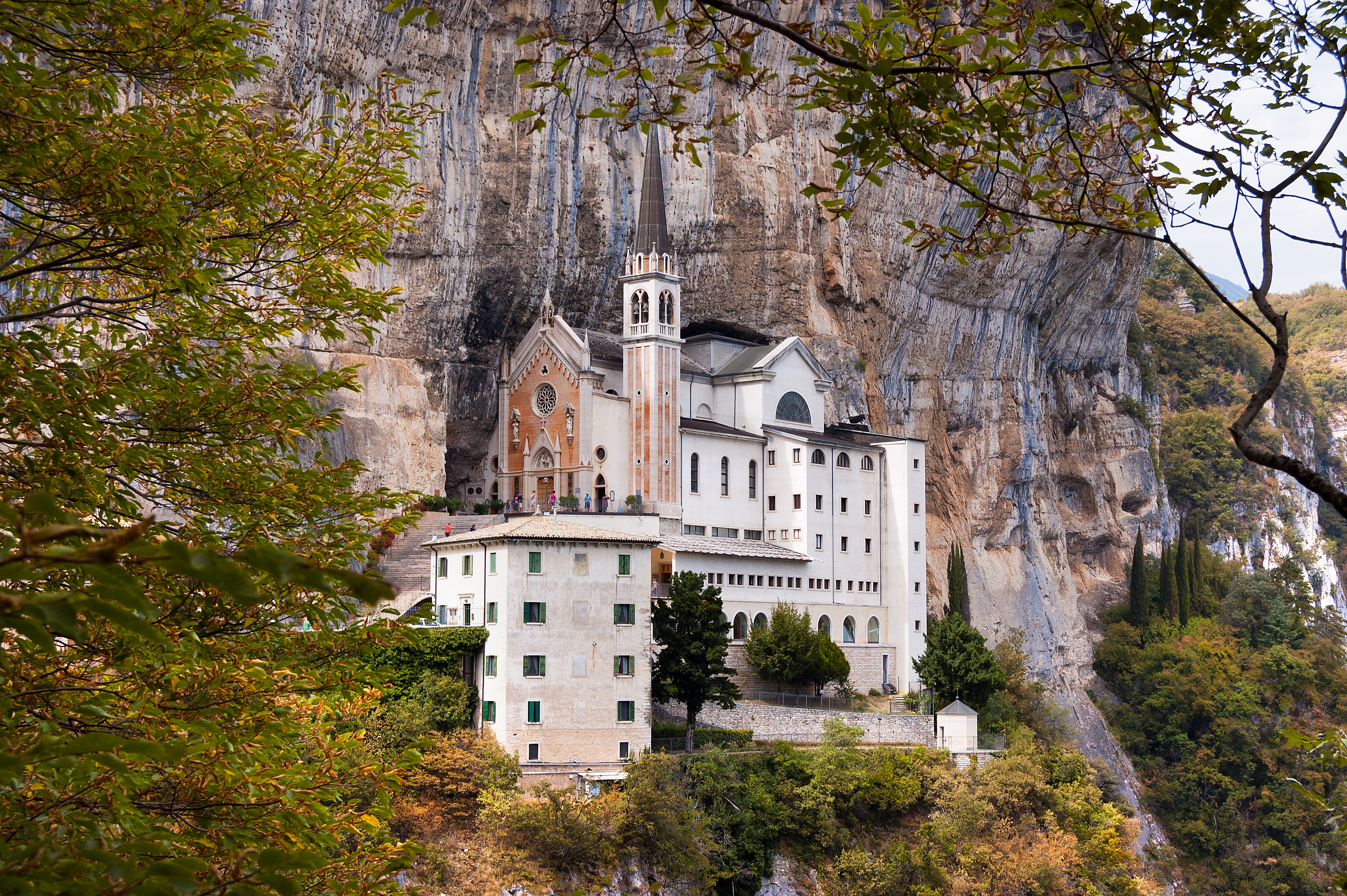 Santuario Madonna della Corona