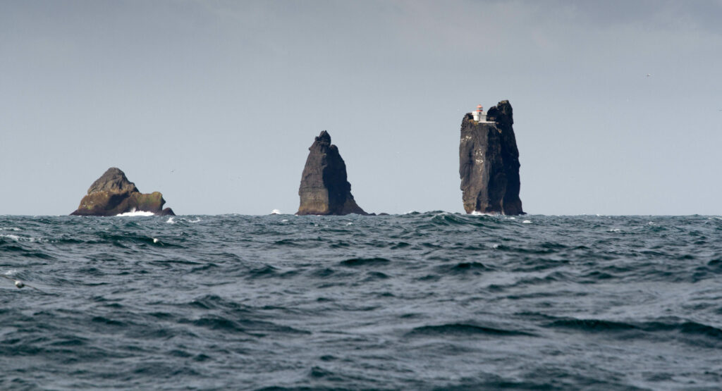the world's most remote lighthouse Þrídrangaviti Lighthouse Thridrangaviti Lighthouse