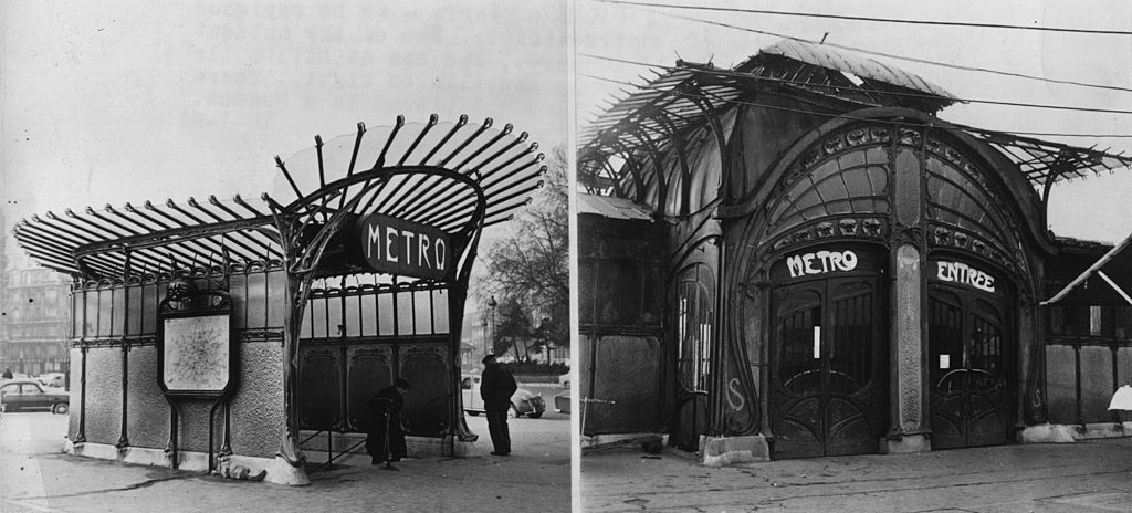 first underground metro