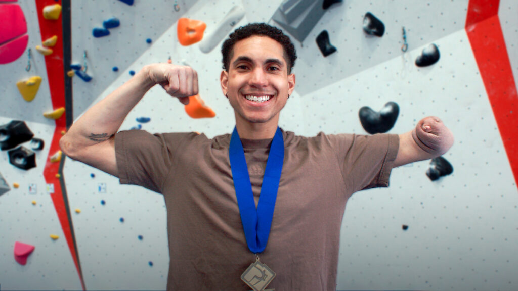 brian zarzuela one handed climber